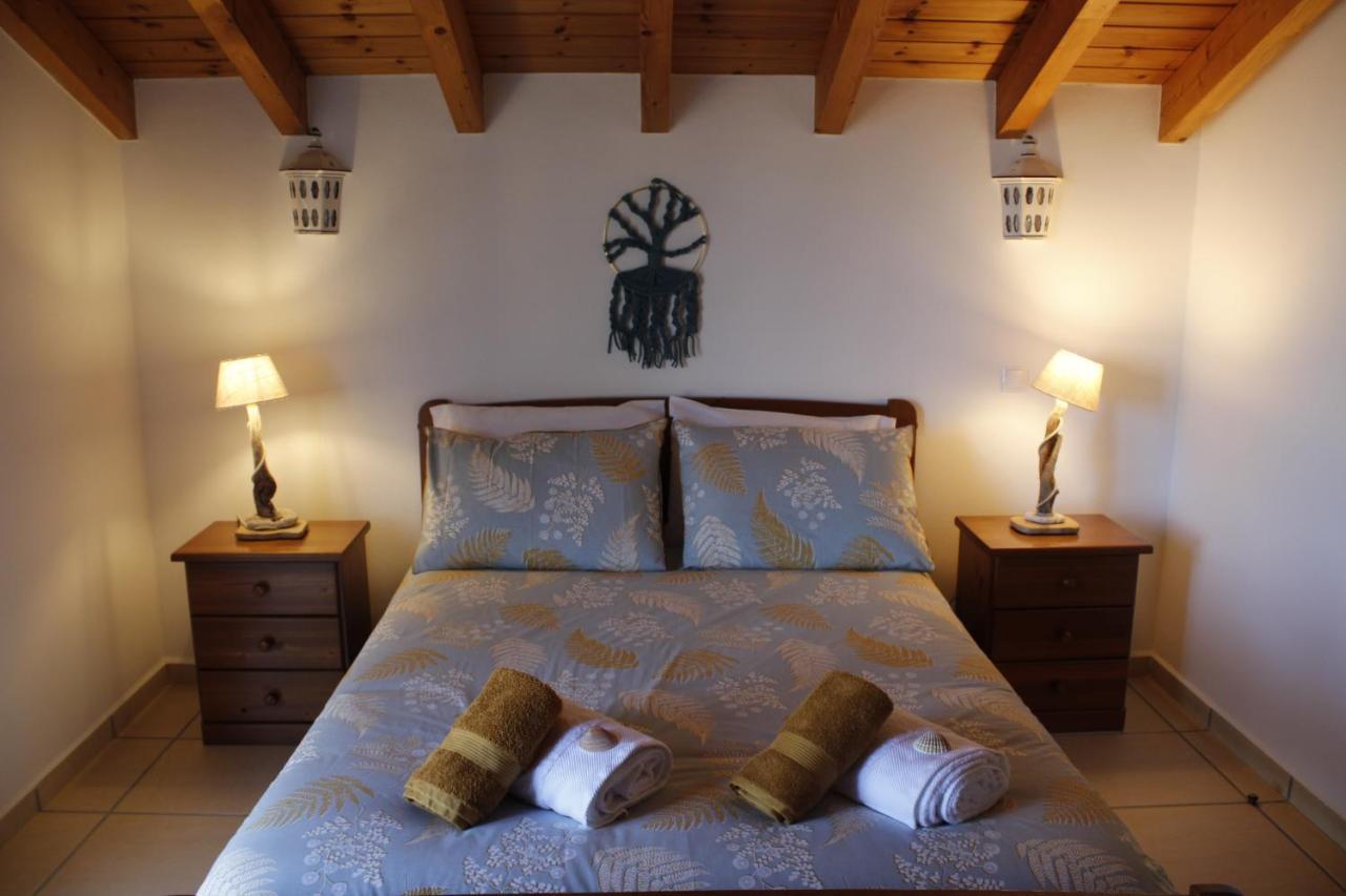 Casa Delbon Guest House Aljezur Eksteriør bilde